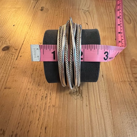 David Yurman Crossover Cuff bracelet sterling silver with box - Picture 12 of 12